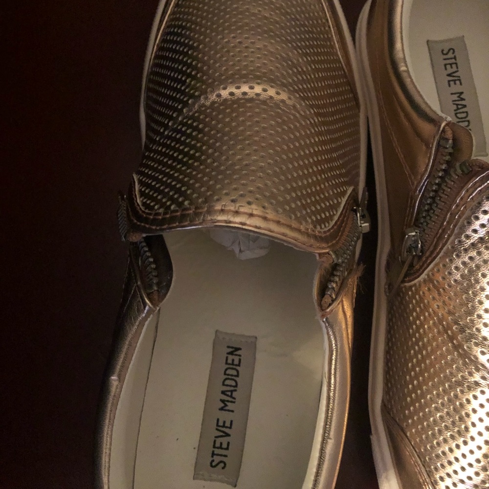Steve Madden rose gold size 10